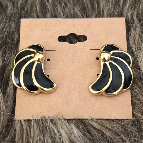 Vintage black enamel gold tone setting earrings - Picture 2 of 4